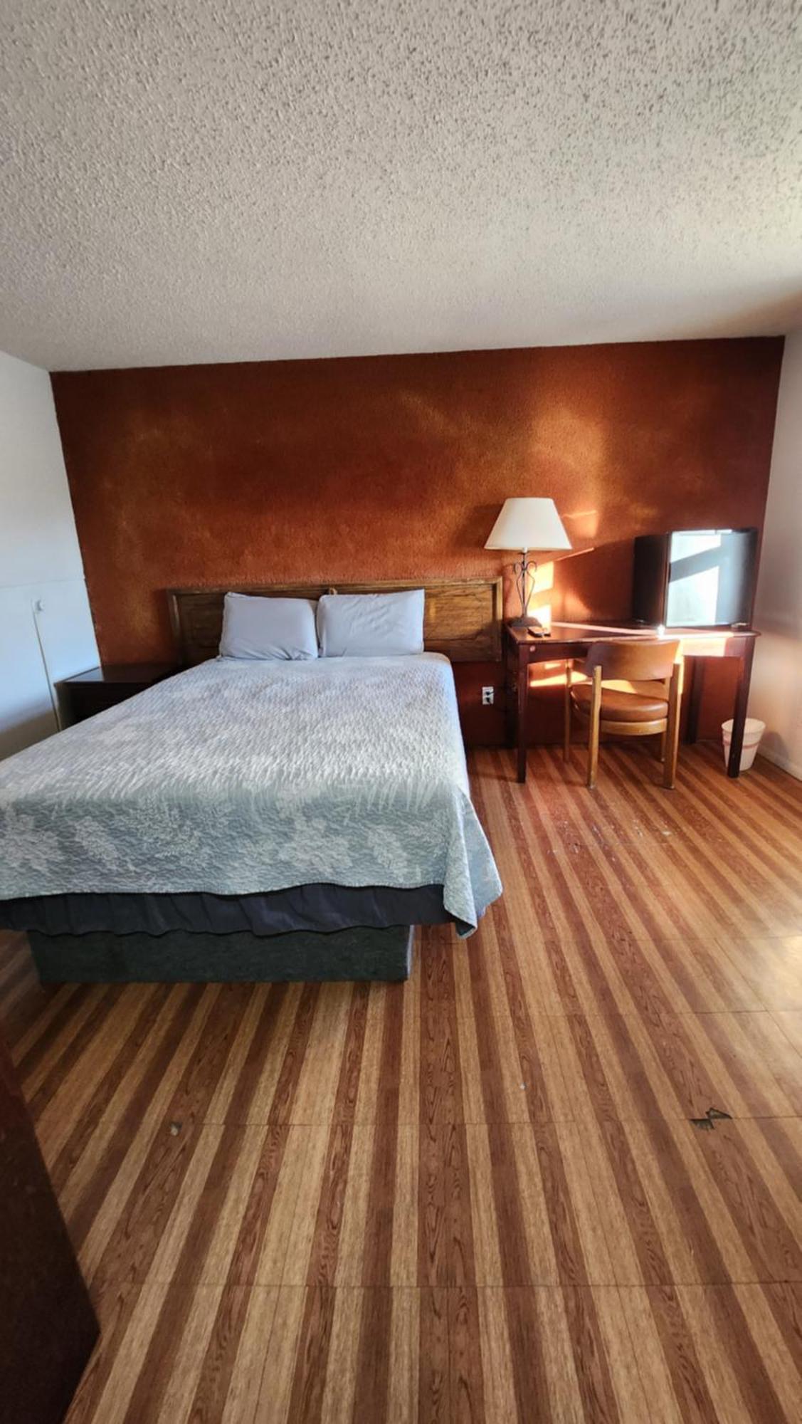 Golden Arrow Motel Lamar Стая снимка